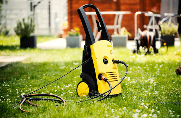 Animal Enclosure Cleaning in Leesburg, GA